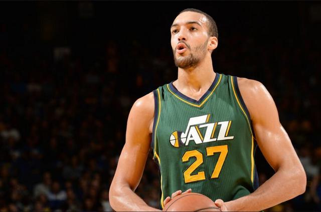 柏林赛场掀起狂潮，连胜连胜登上顶峰