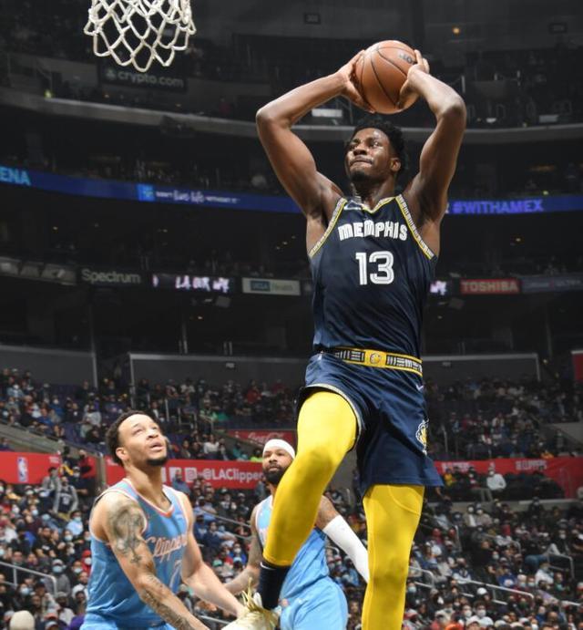 灰熊主场连胜追平东部强队战绩