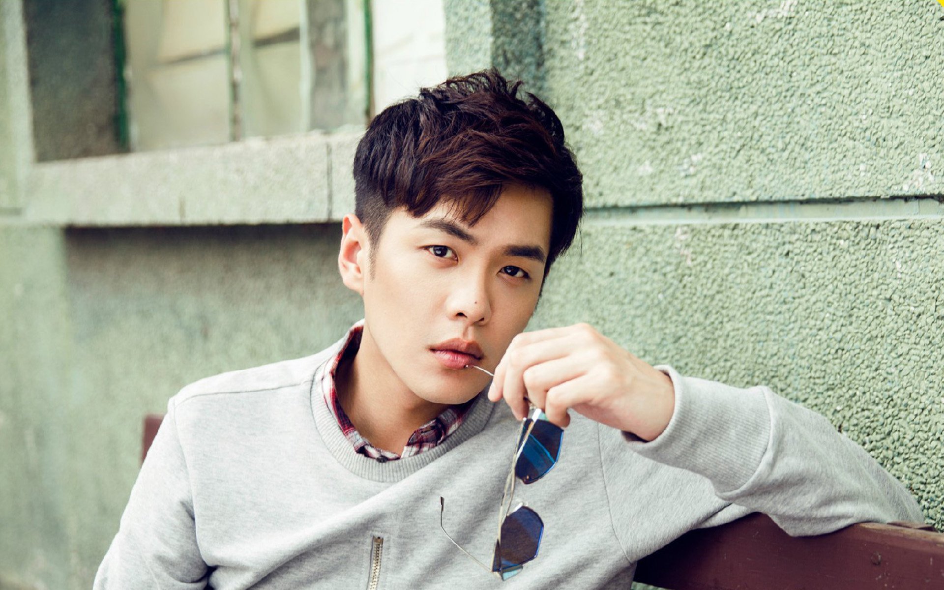 金玟哉一锤定音，波兰轻取南非展现团队韧性